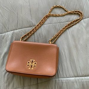 Tory burch tan crossbody bag